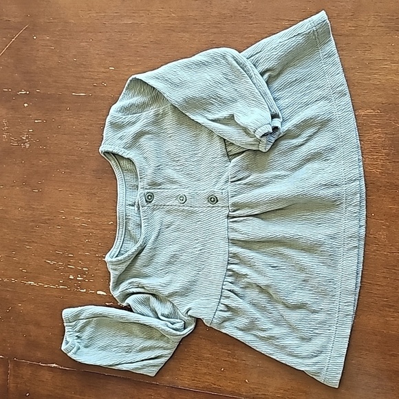 2/$6 Carter's size 18mo girl‎ sage green long sleeve top - Picture 1 of 4